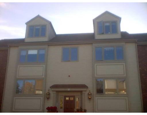 61 Maple Street, Unit M 61 Canton, MA 02021 - Photo 1 of 1 Gallery Image 1