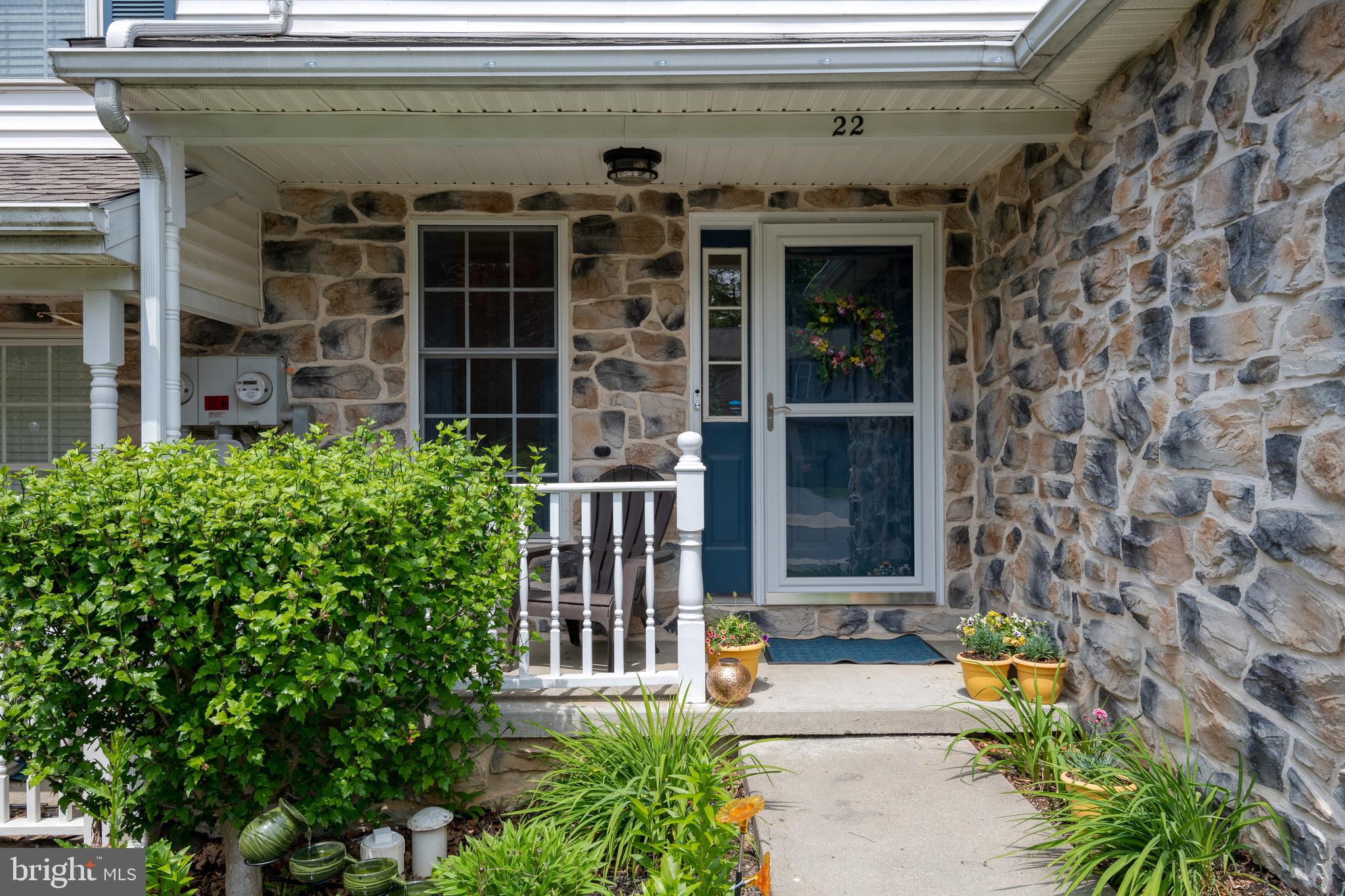22 Heron Road Lititz, PA 17543 - Photo 3 of 33