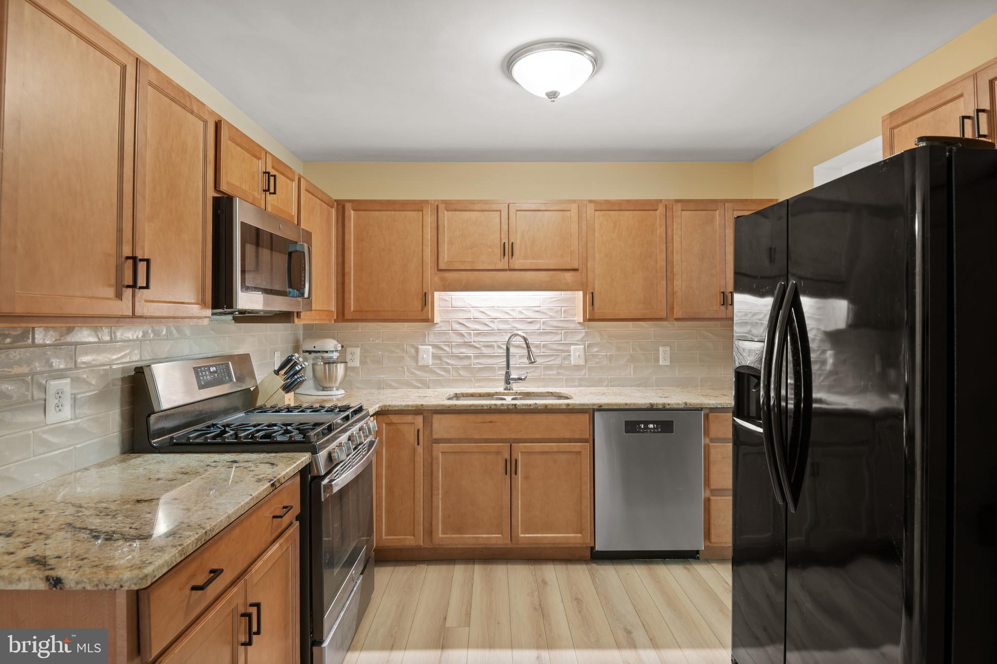22 Heron Road Lititz, PA 17543 - Photo 6 of 33