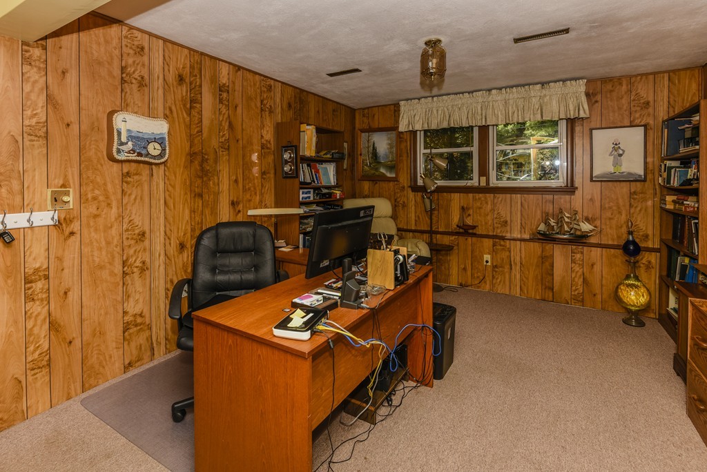 92 Booth Road Dedham, MA 02026 - Photo 16 of 29 Gallery Image 16