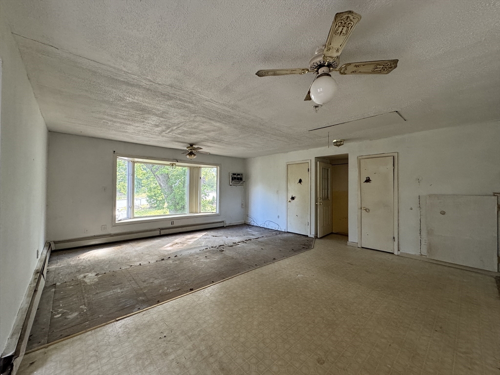 744 Boston Road Billerica, MA 01821 - Photo 18 of 26