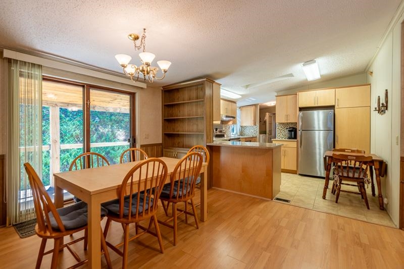 25 Felton Road Weston, VT 05161 - Photo 5 of 28