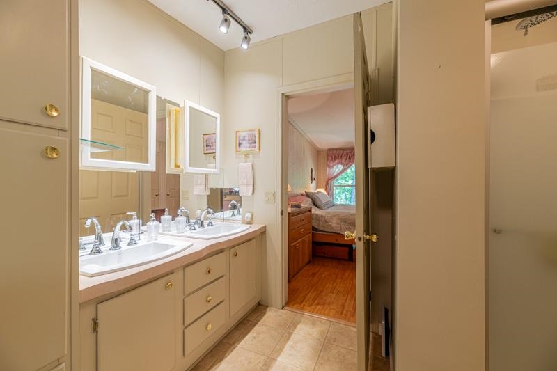 25 Felton Road Weston, VT 05161 - Photo 9 of 28