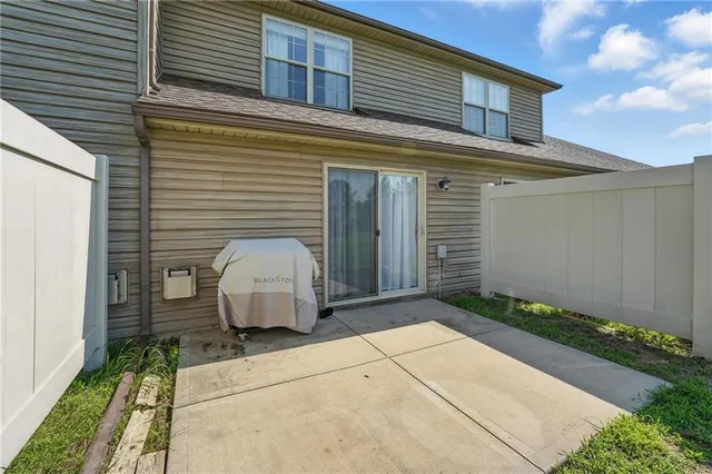 $249,999 | 6833 Northeast 116th Terrace, Kansas City, MO 64156