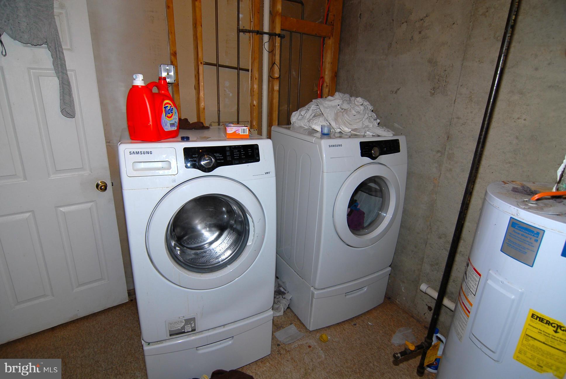 9319 Hobart Street Springdale, MD 20721 - Photo 18 of 21 laundry room