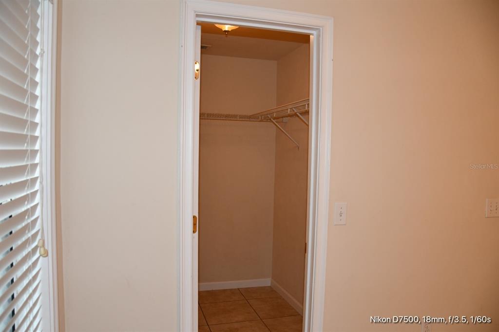 2165 Northwest 10th Street, Unit D Gainesville, FL 32609 - Photo 6 of 12 a view of an empty room