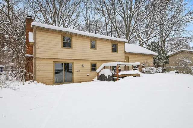 $389,900 | 700 Oakhurst Avenue Northwest, Grand Rapids, MI 49504