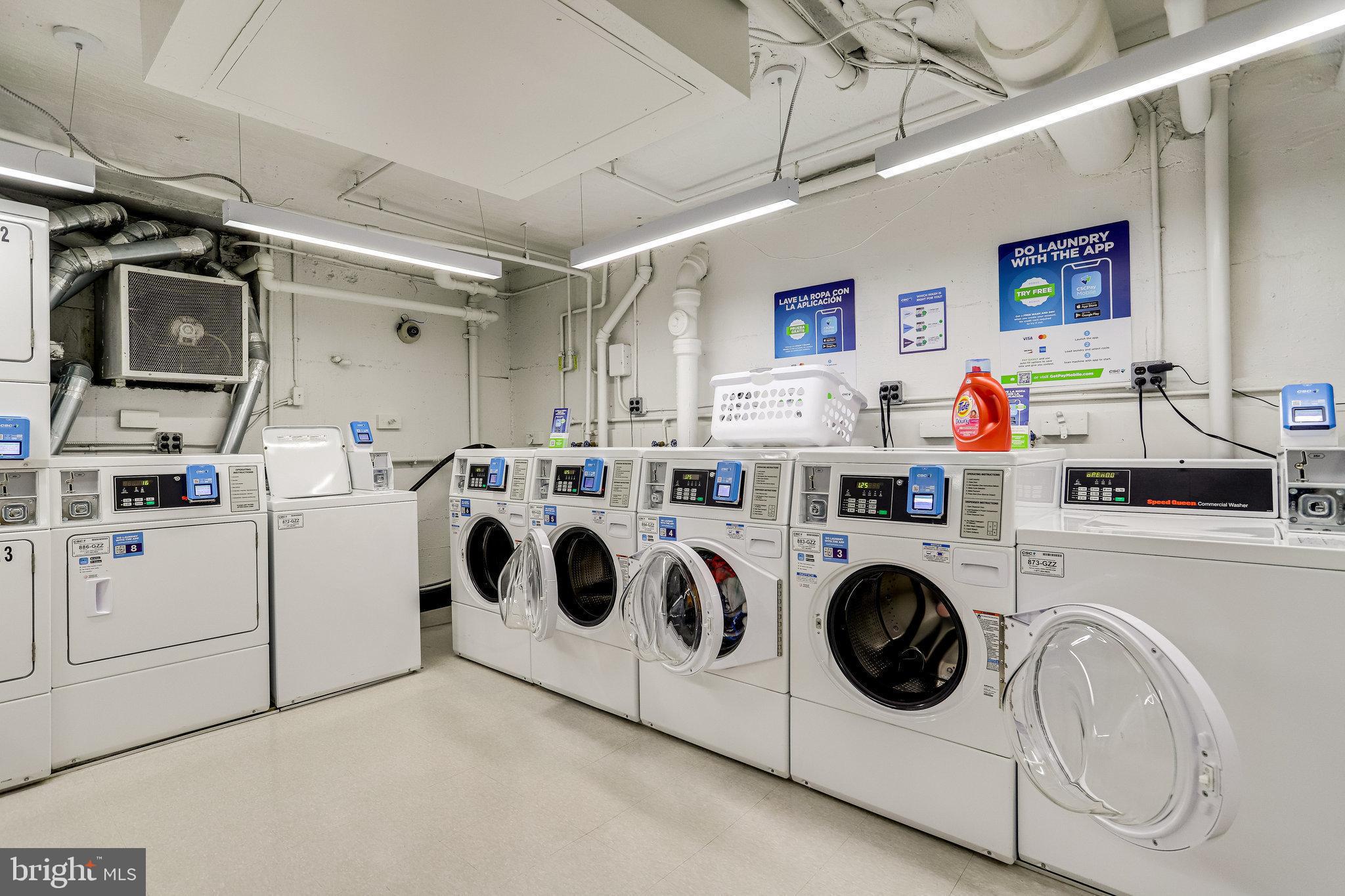 1200 South Arlington Ridge Road, Unit 612 Arlington, VA 22202 - Photo 23 of 27 a utility room with dryer and washer