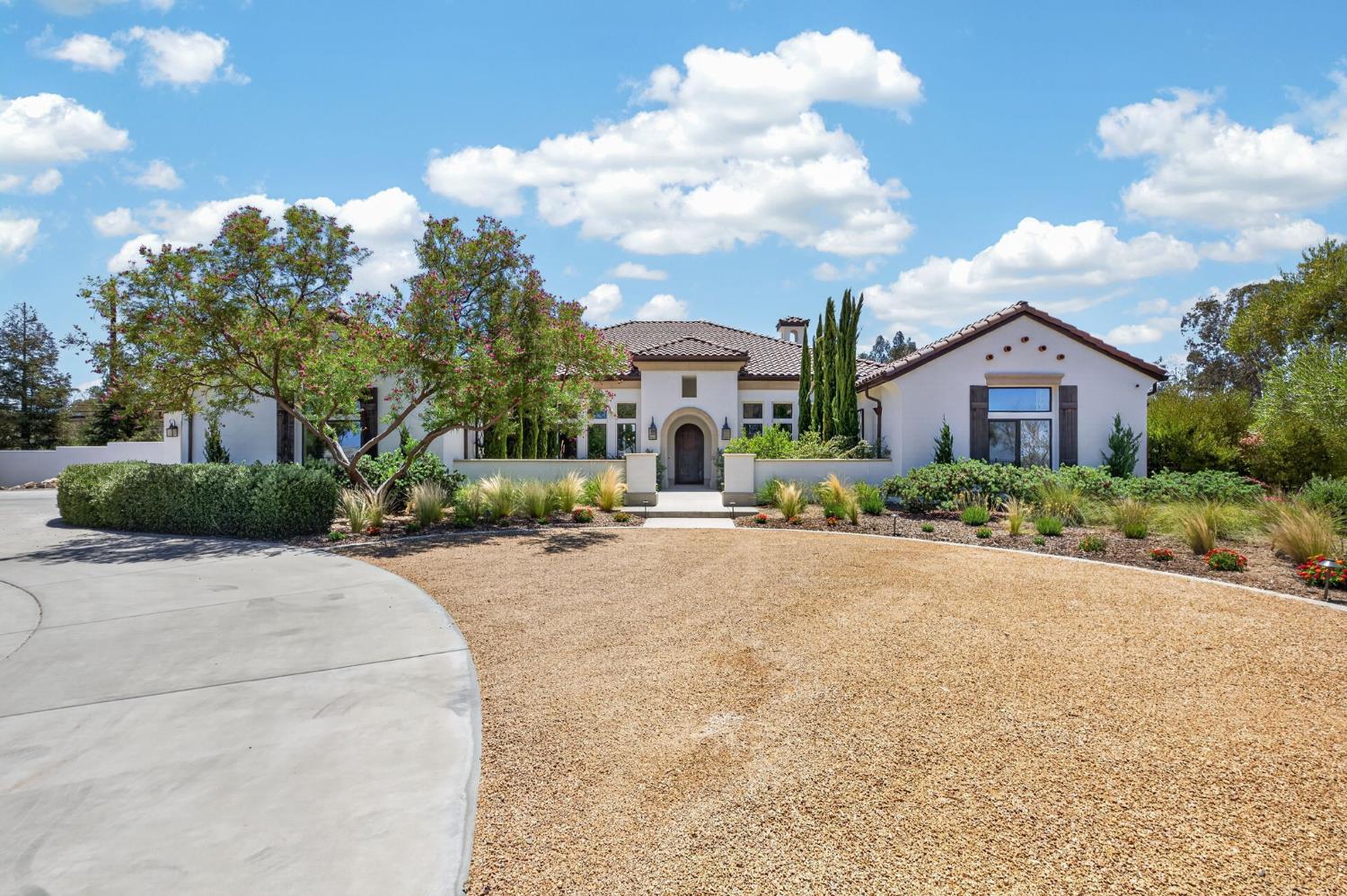3825 Reno Clovis, CA 93619 - Photo 1 of 68 Gallery Image 1