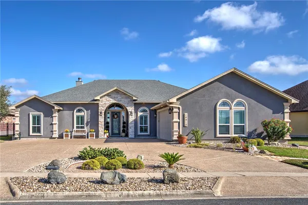 $715,000 | 14918 Lake Athens Avenue, Robstown, TX 78380