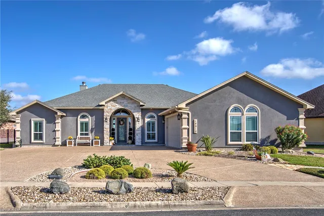 $715,000 | 14918 Lake Athens Avenue, Robstown, TX 78380