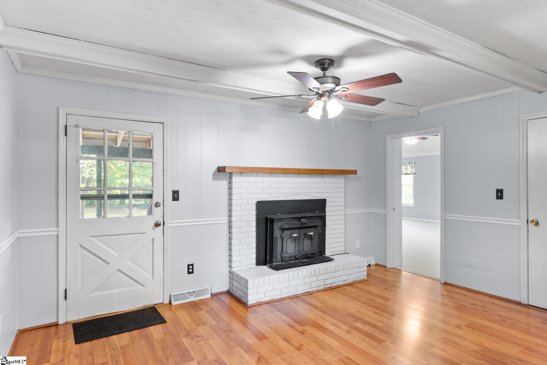 100 Sumter Street Clinton, SC 29325 - Photo 15 of 44