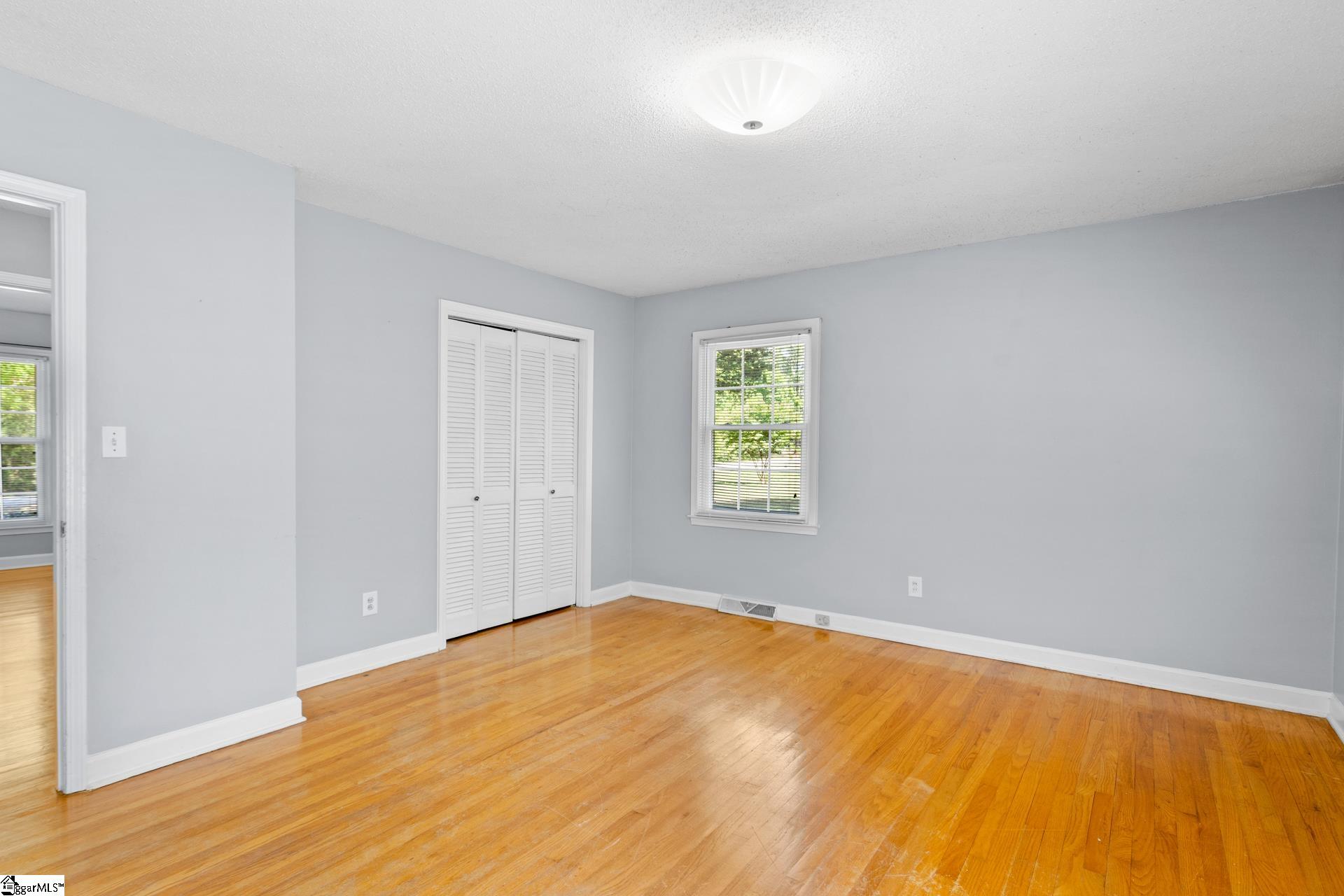 100 Sumter Street Clinton, SC 29325 - Photo 28 of 44