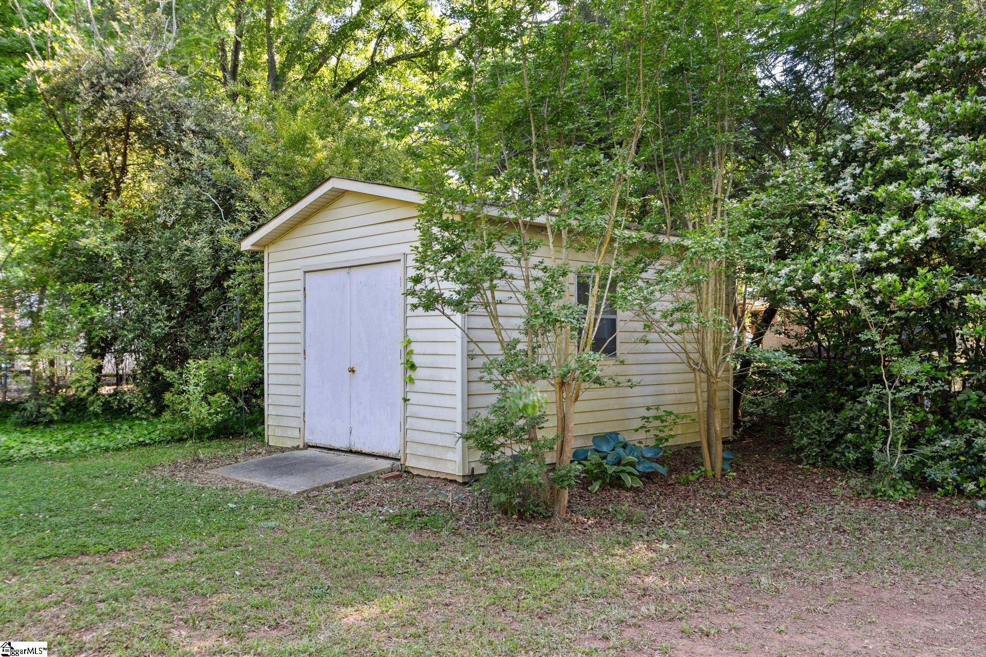 100 Sumter Street Clinton, SC 29325 - Photo 43 of 44