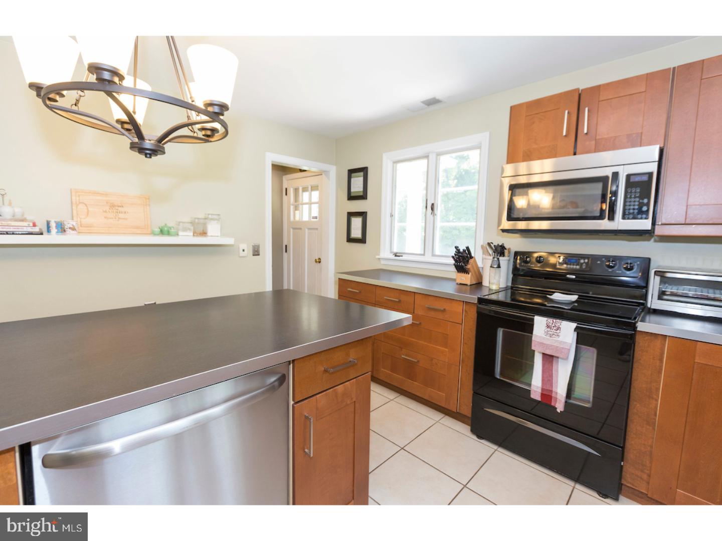 10 Vincent Road Phoenixville, PA 19460 - Photo 8 of 25 Gallery Image 8