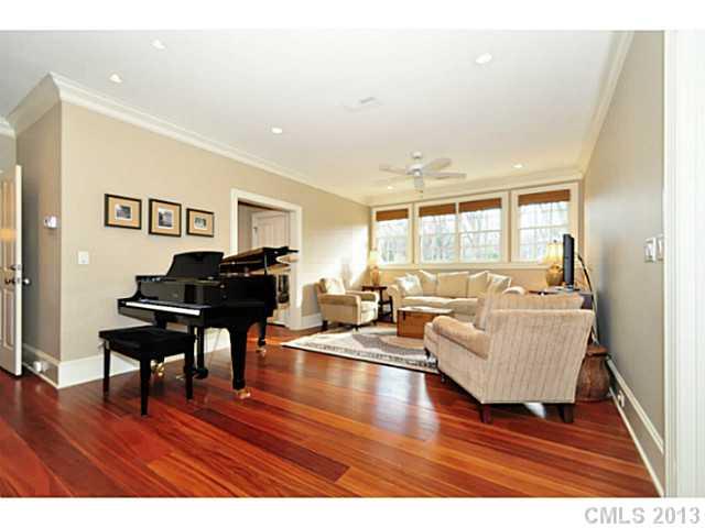 1629 Queens Road Charlotte, NC 28207 - Photo 14 of 16 Gallery Image 14