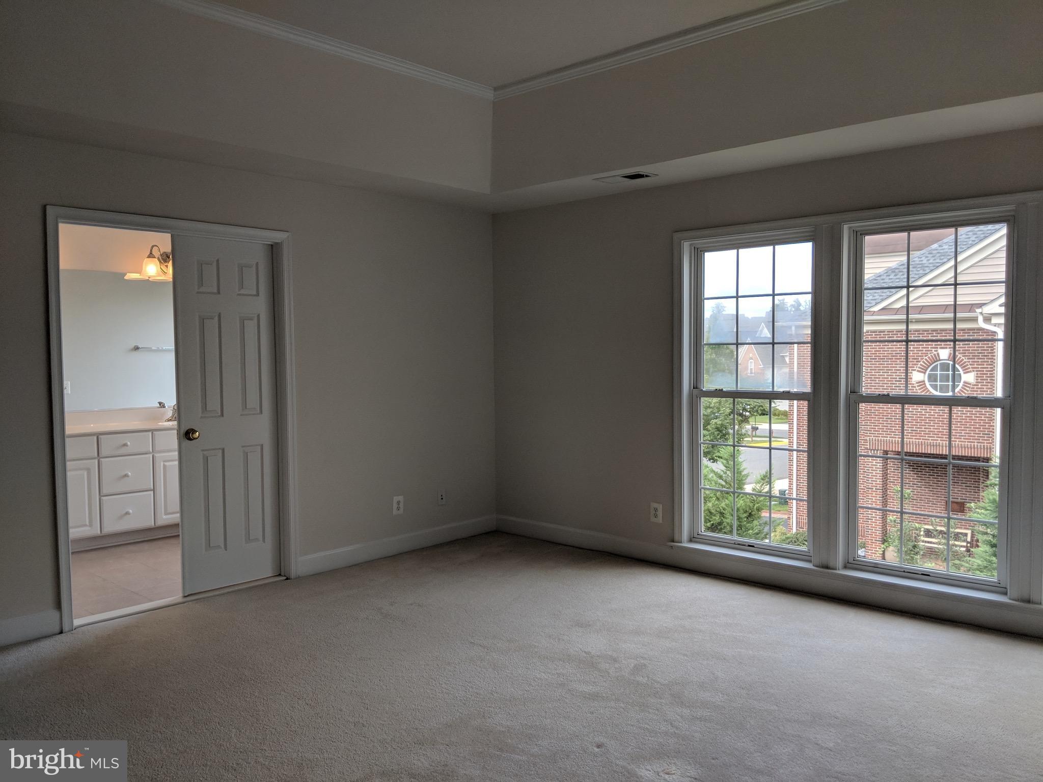 9247 Laurel Ridge Crossing Road Lorton, VA 22079 - Photo 18 of 26 Bedroom (Master)