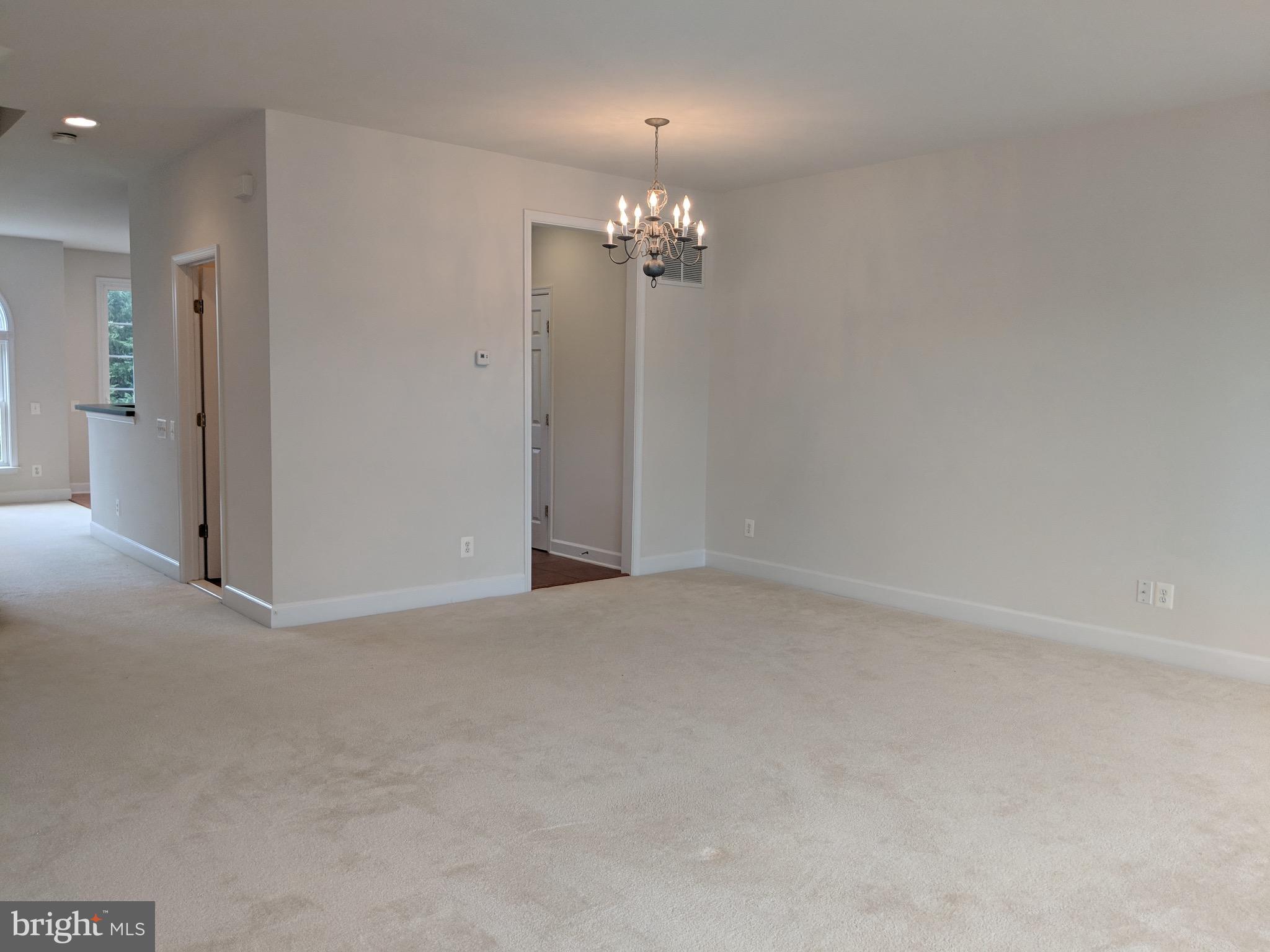 9247 Laurel Ridge Crossing Road Lorton, VA 22079 - Photo 8 of 26 Dining Room