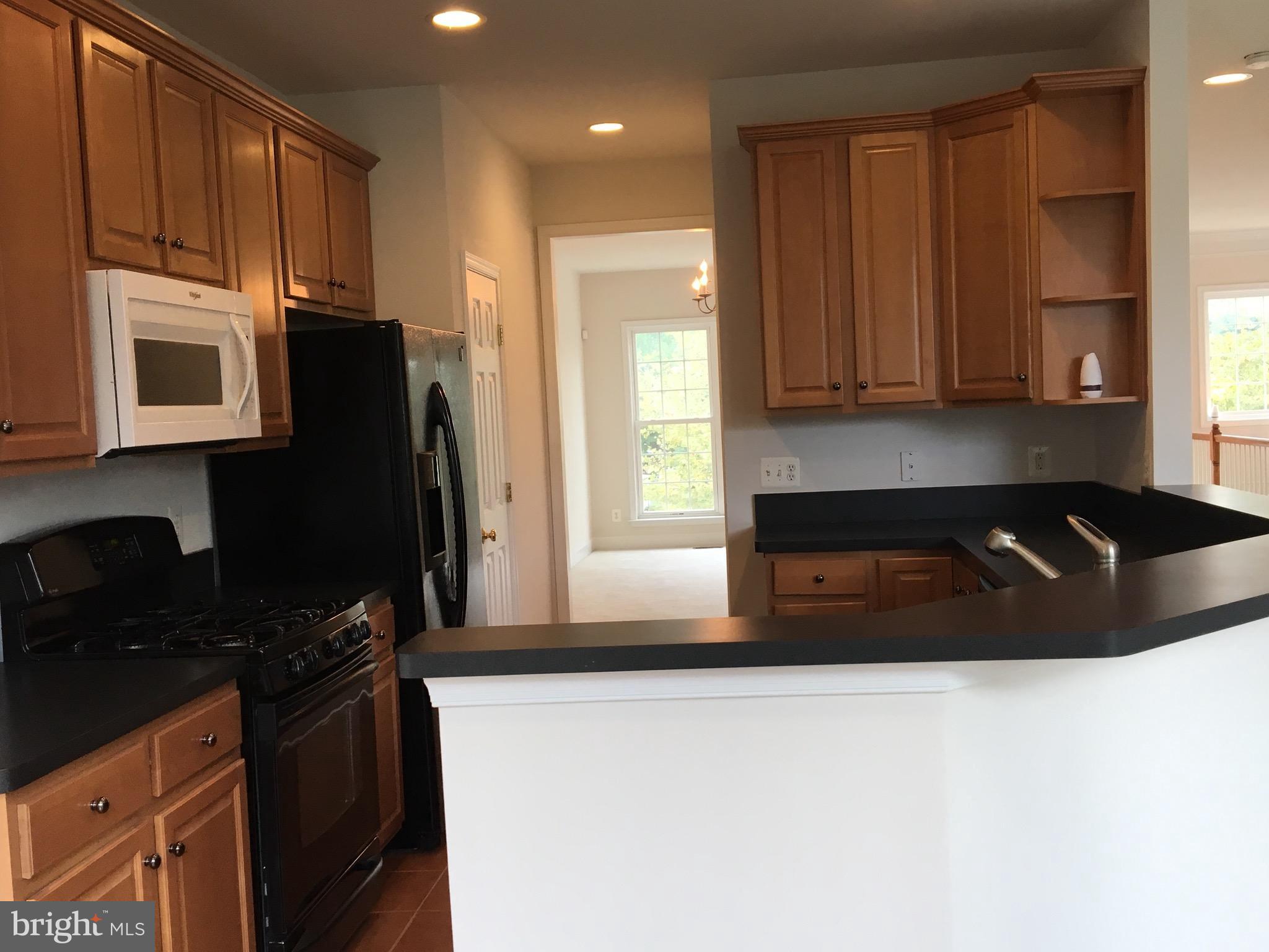9247 Laurel Ridge Crossing Road Lorton, VA 22079 - Photo 10 of 26 Dining Room