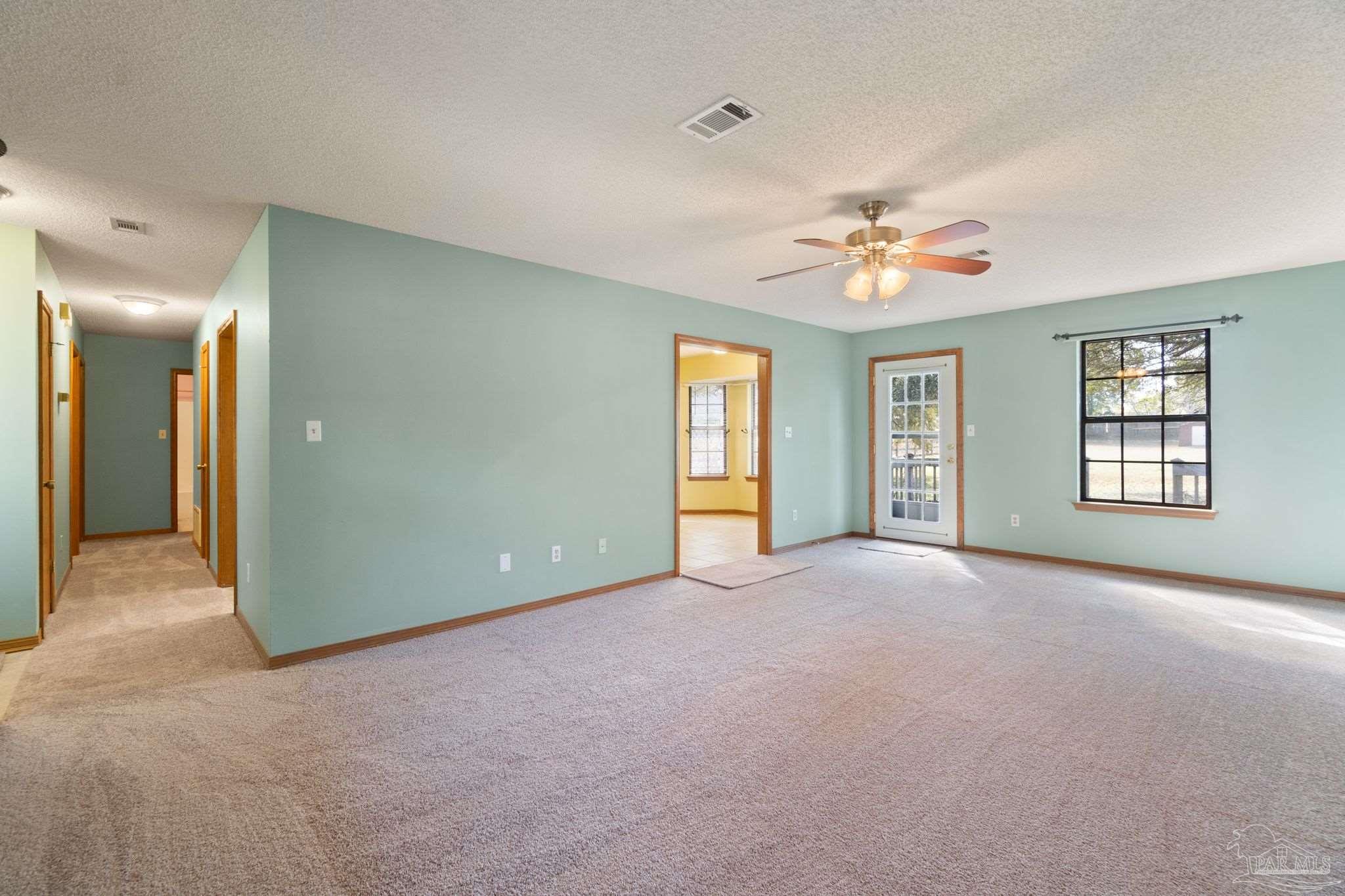 6831 Frank Reeder Road Pensacola, FL 32526 - Photo 11 of 26 Gallery Image 11