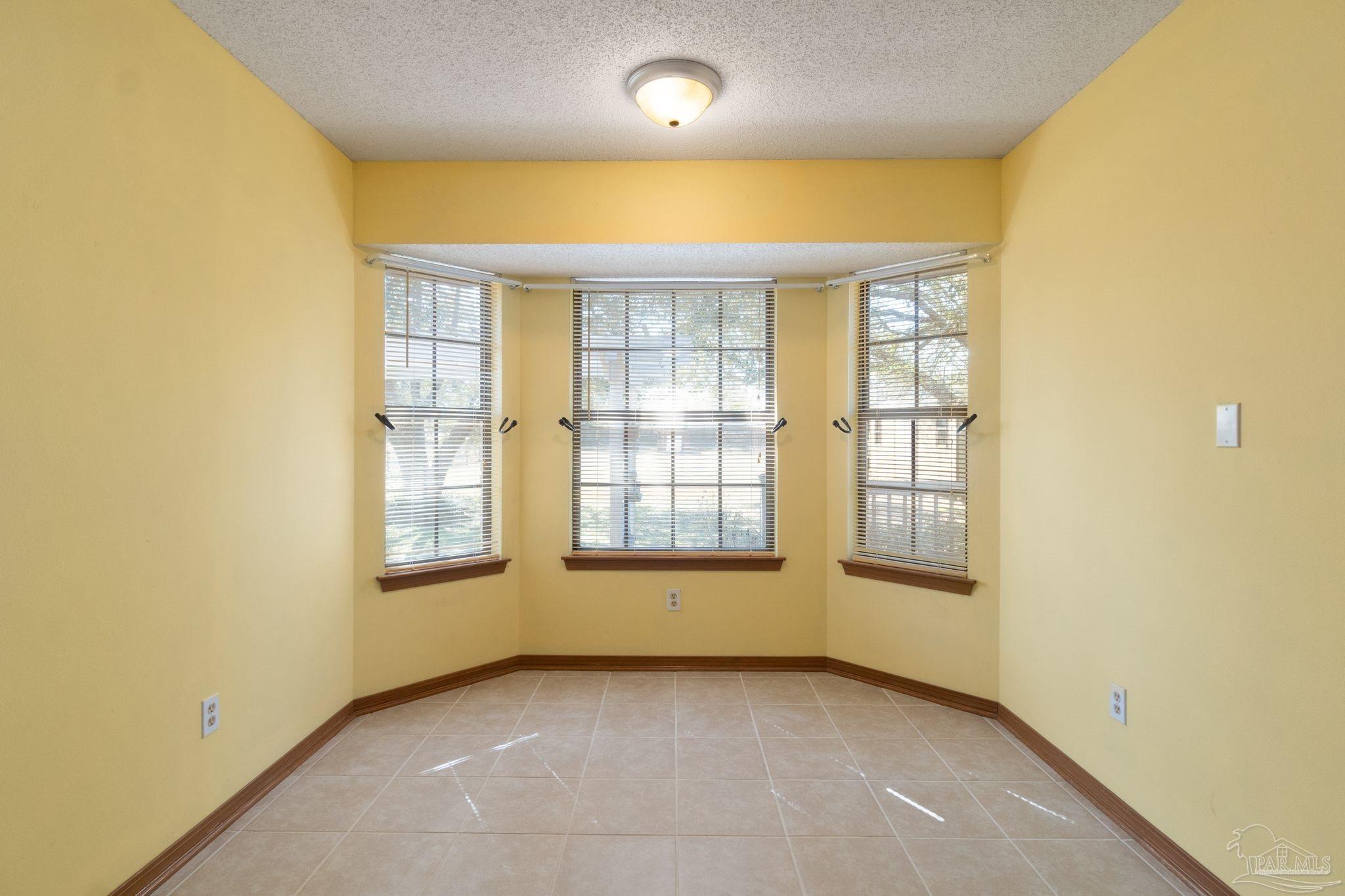 6831 Frank Reeder Road Pensacola, FL 32526 - Photo 14 of 26 Gallery Image 14