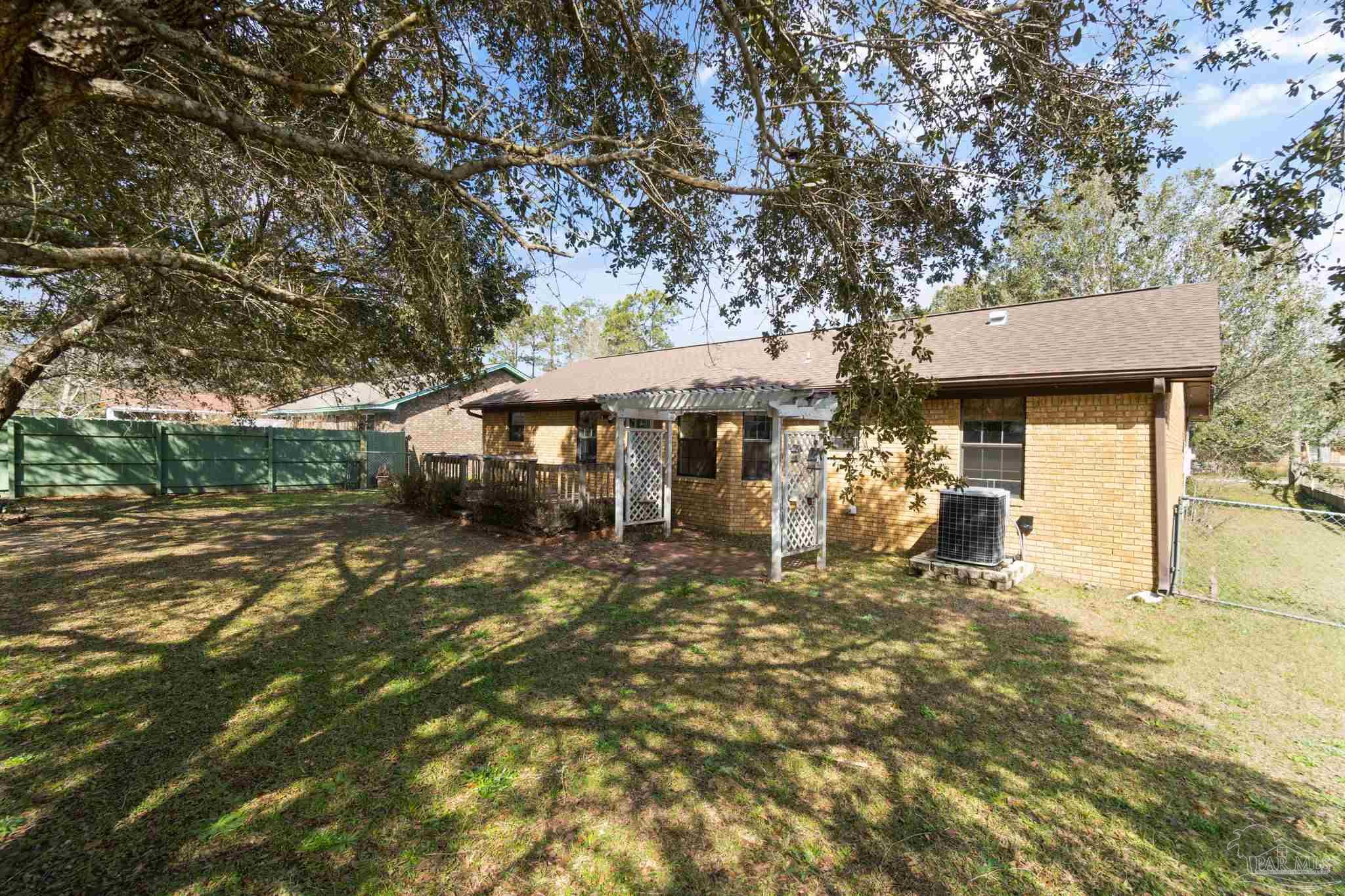 6831 Frank Reeder Road Pensacola, FL 32526 - Photo 9 of 26 Gallery Image 9
