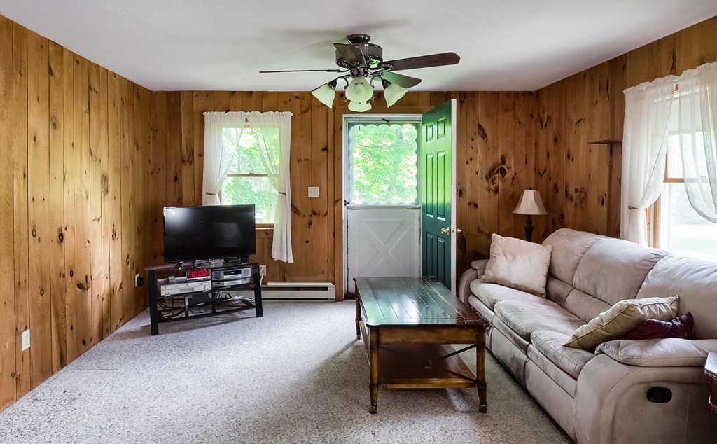 287 Princeton Road Sterling, MA 01564 - Photo 30 of 36