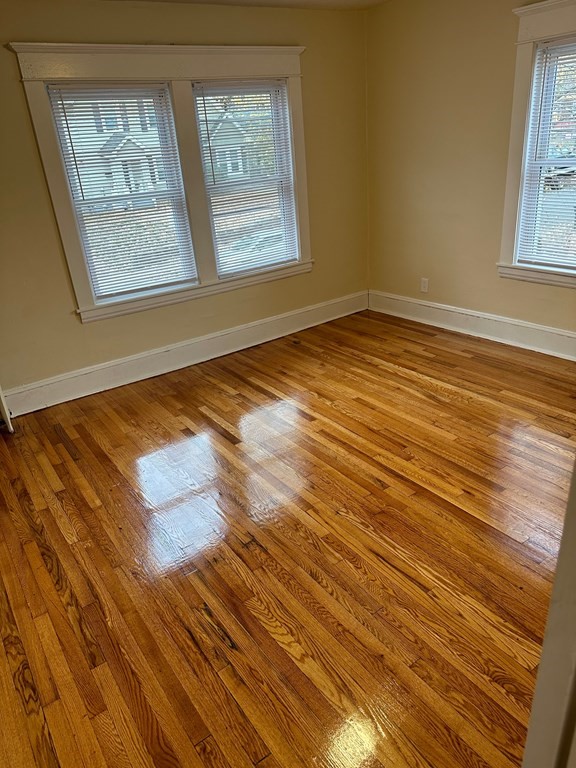 192 Leyfred Terrace Springfield, MA 01108 - Photo 9 of 14 Gallery Image 9