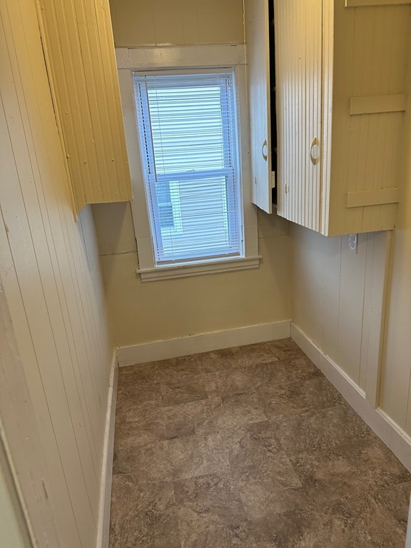 192 Leyfred Terrace Springfield, MA 01108 - Photo 10 of 14 Gallery Image 10