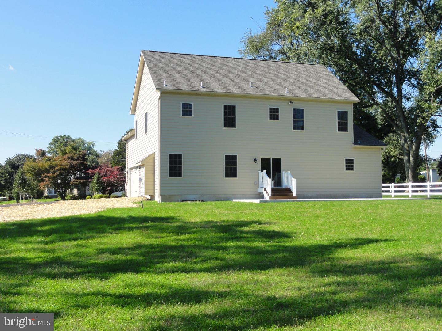 141 Appledale Road Audubon, PA 19403 - Photo 24 of 24 Exterior Back