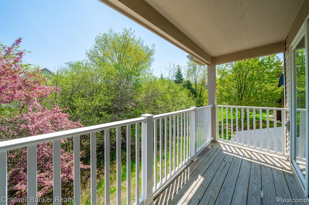 4155 Berkeley Avenue Canton, MI 48188 - Photo 5 of 40