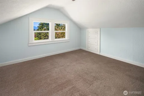 $1,350,000 | 25443 Pioneer Way Northwest, Poulsbo, WA 98370