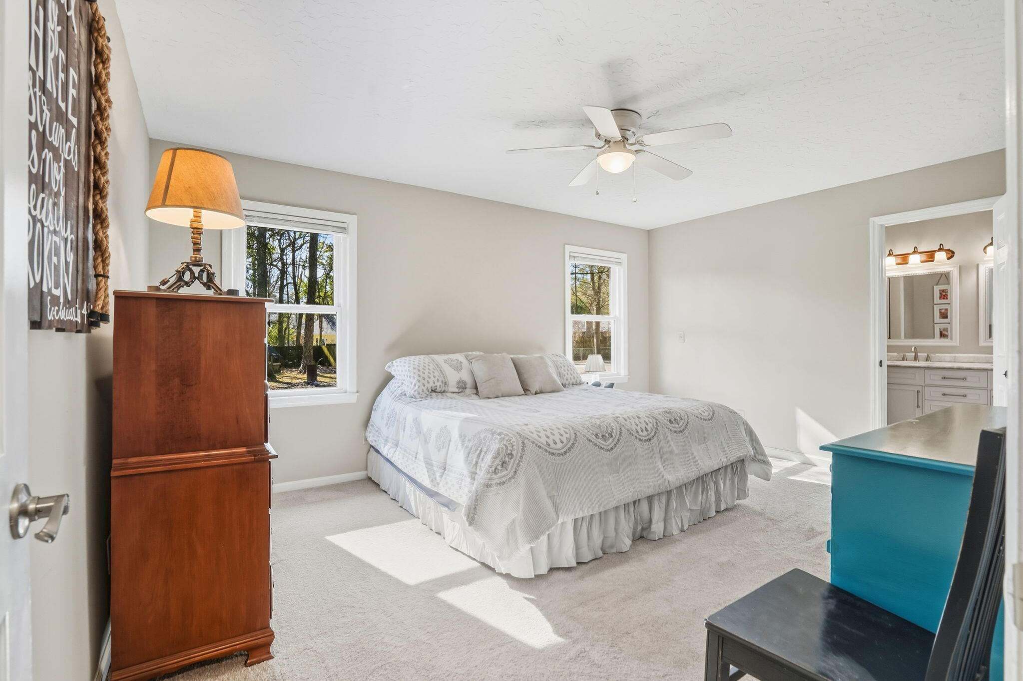 214 Turtle Cove Road Summerville, SC 29485 - Photo 16 of 31 Primary Bedroom