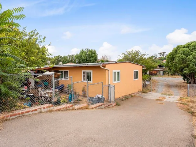 $750,000 | 9620 Los Coches Road, Lakeside, CA 92040