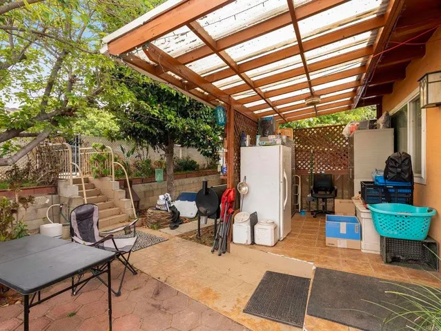 a view of outdoor space