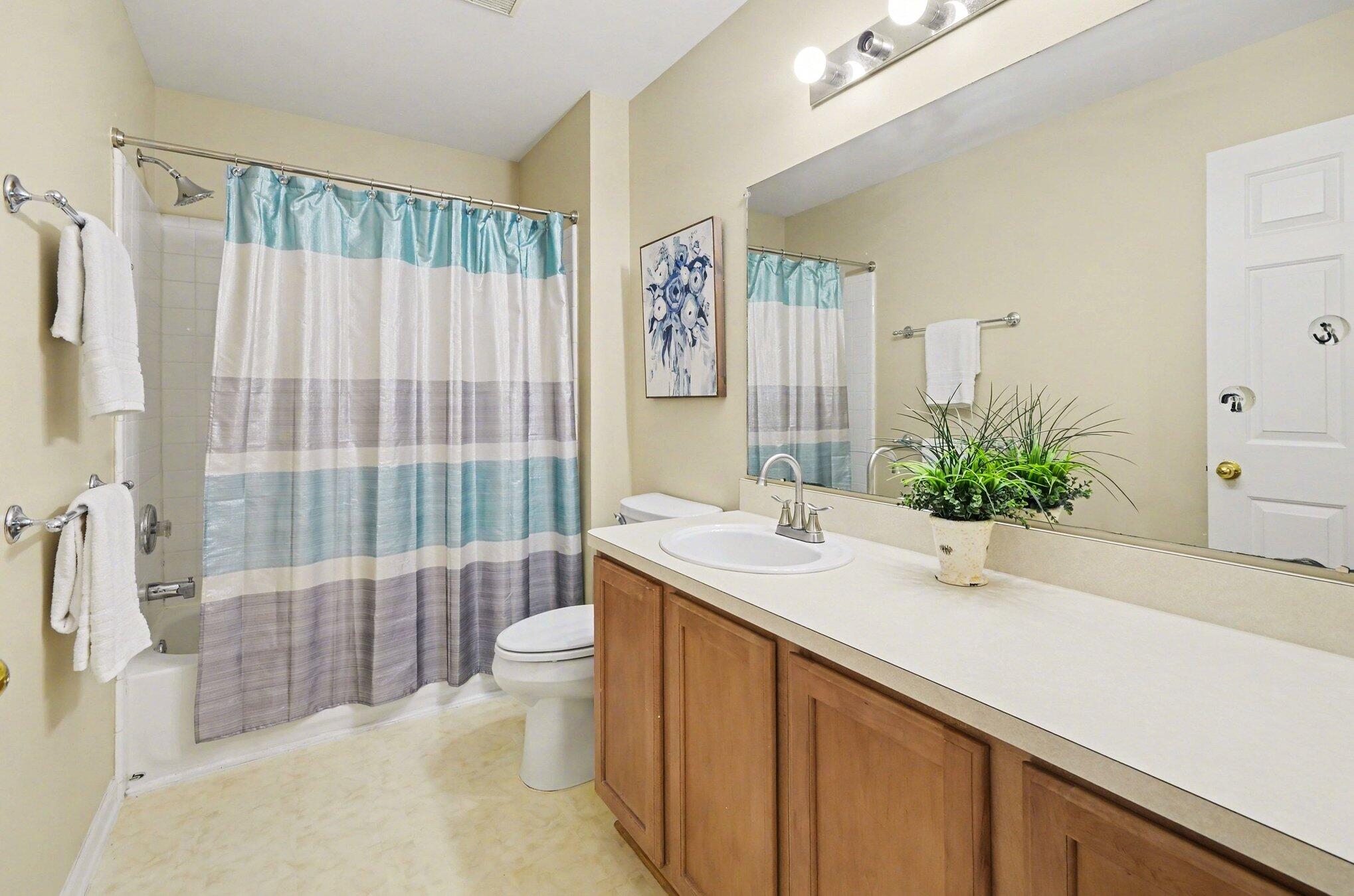 2119 Cattail Circle Rochester Hills, MI 48309 - Photo 35 of 46 033_file_6638