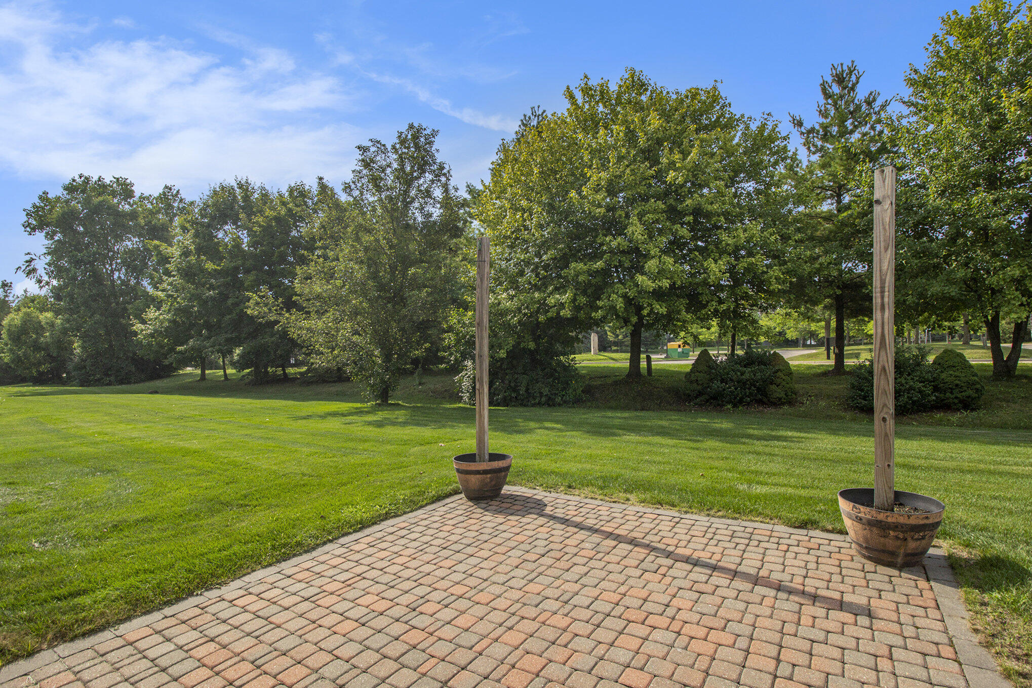 2119 Cattail Circle Rochester Hills, MI 48309 - Photo 42 of 46 033__mg_7117_329