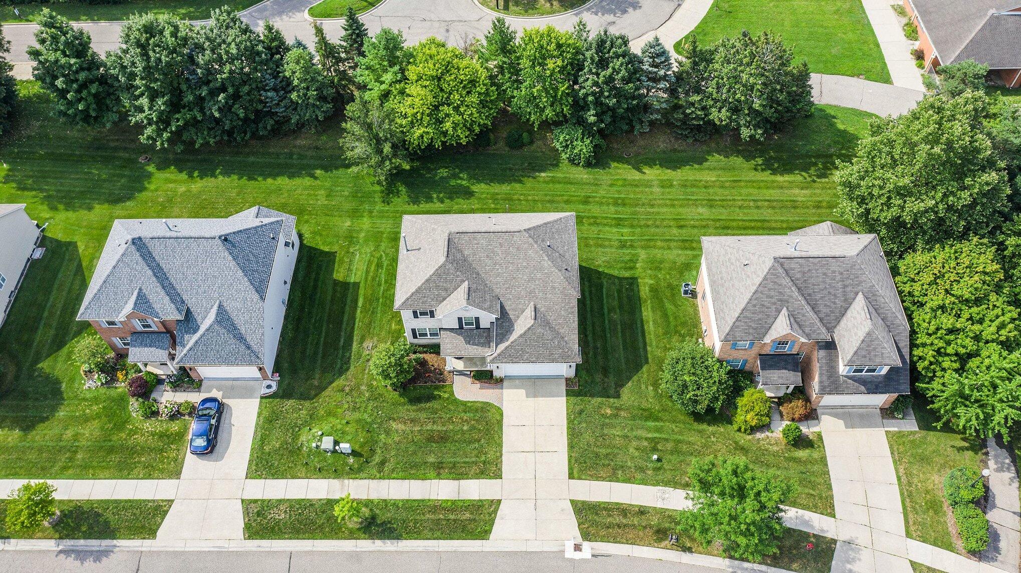 2119 Cattail Circle Rochester Hills, MI 48309 - Photo 46 of 46 041_dji_0729_916