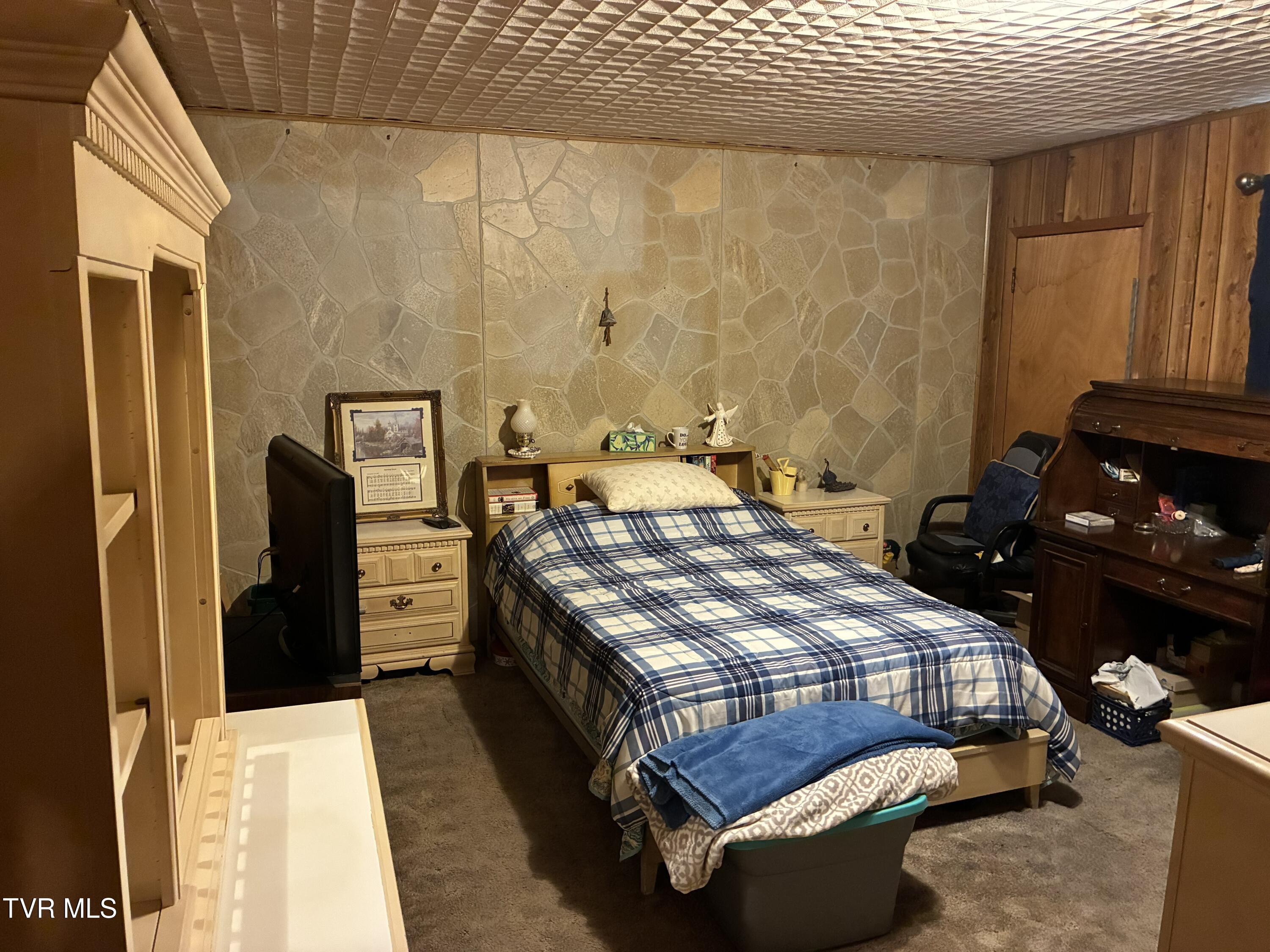 940 Middle Creek Road Afton, TN 37616 - Photo 50 of 80 primary bedroom 2
