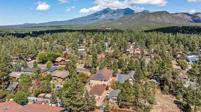 $1,750,000 | 303 West Juniper Avenue, Flagstaff, AZ 86001