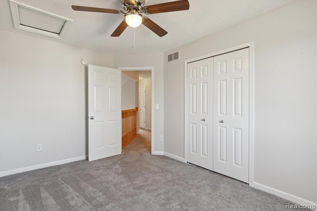 924 Spirea Howell, MI 48843 - Photo 26 of 43 Gallery Image 26