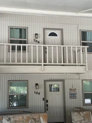 $574,500 | 104 Cove East, Unit 204, Horseshoe Bay, TX 78657