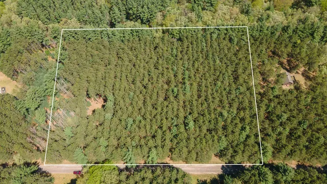 $70,000 | Fawn Lane, Unit 1, Hancock, WI 54943