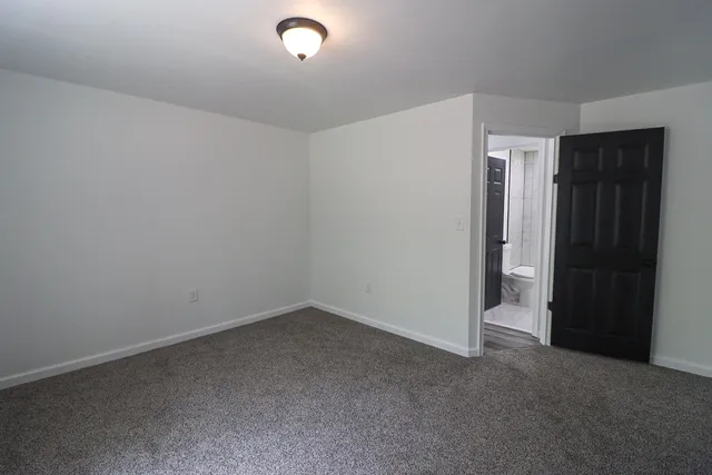 $319,999 | 1080 West Side Drive, Newfoundland, PA 18445