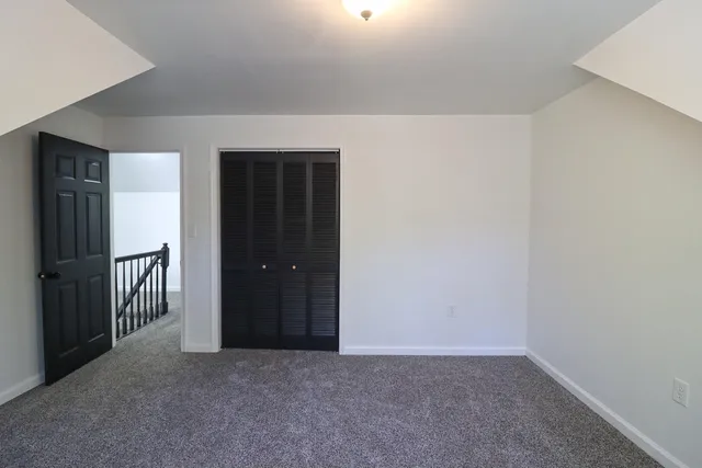 $319,999 | 1080 West Side Drive, Newfoundland, PA 18445