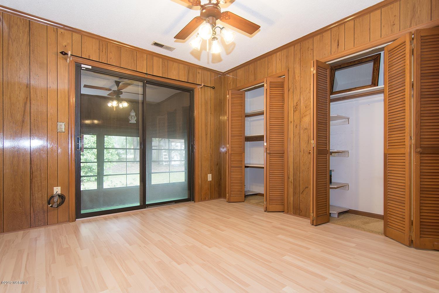 1088 High Point Avenue Southwest Calabash, NC 28467 - Photo 15 of 18 guest-room