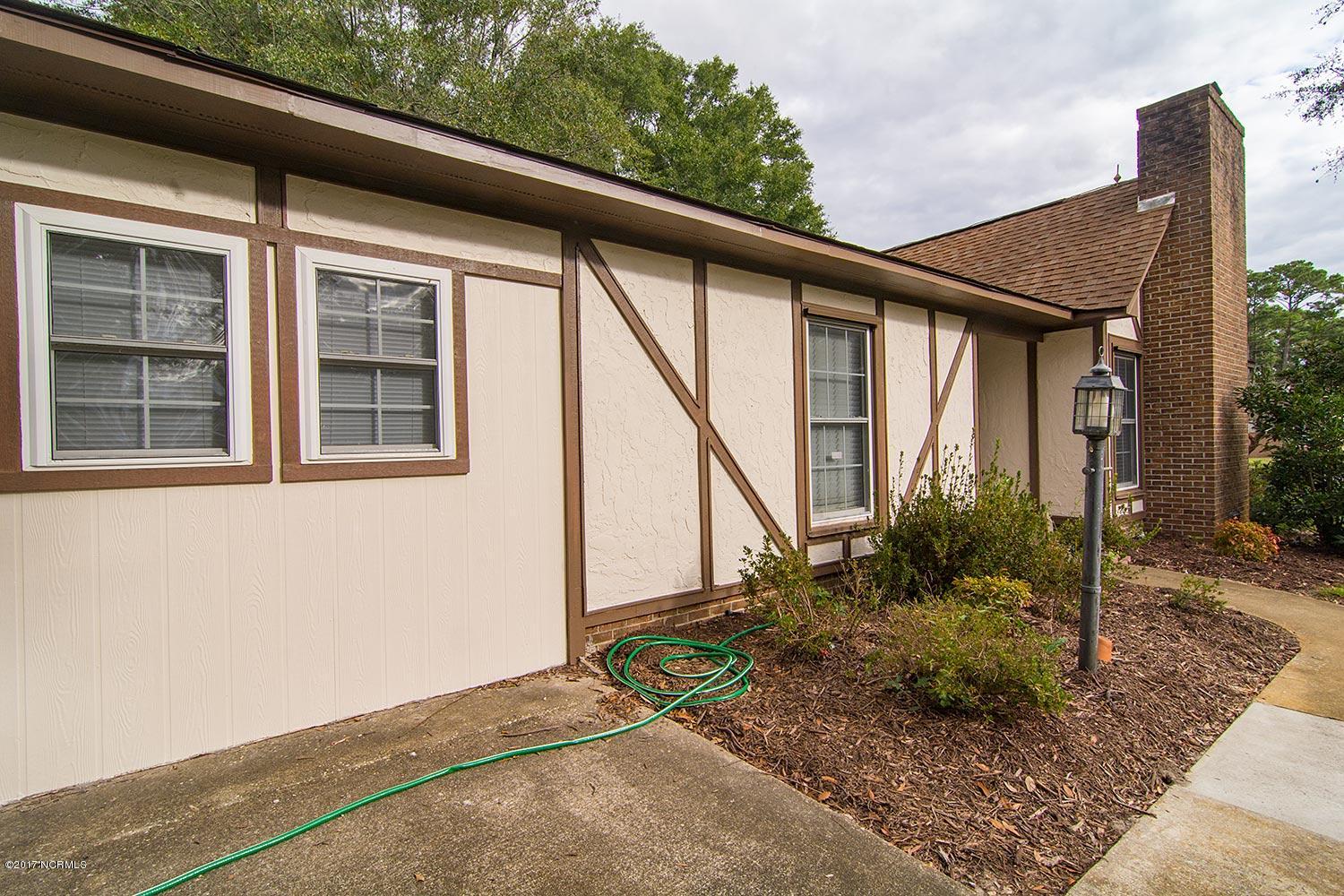 1088 High Point Avenue Southwest Calabash, NC 28467 - Photo 2 of 18 front-left