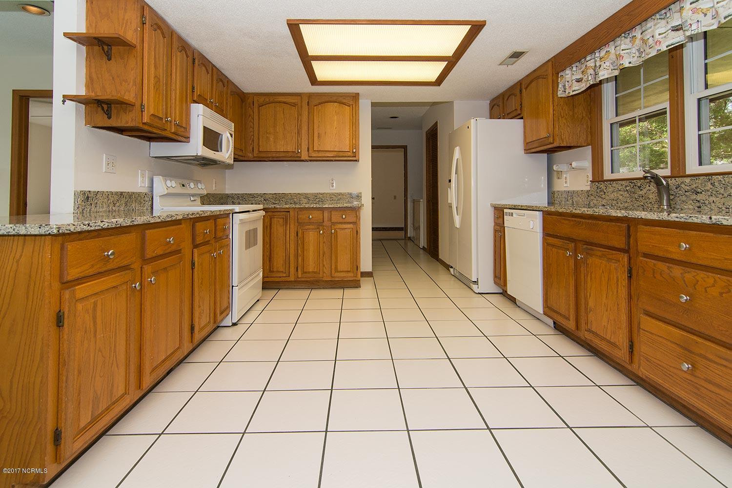 1088 High Point Avenue Southwest Calabash, NC 28467 - Photo 5 of 18 kitchen-3