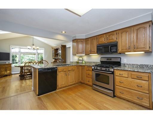 172 Franklin Road Longmeadow, MA 01106 - Photo 2 of 28