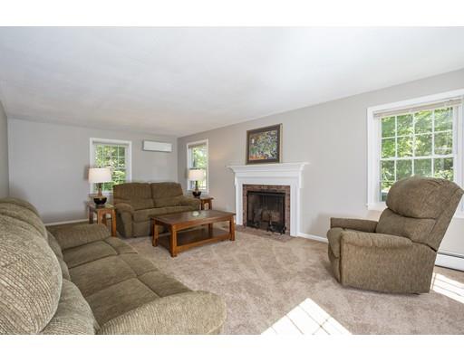 172 Franklin Road Longmeadow, MA 01106 - Photo 9 of 28